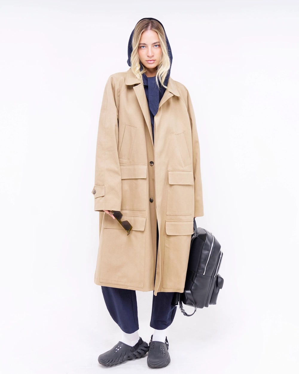 TRENCH COAT WITH BOUCLÉ INTERIOR LINING