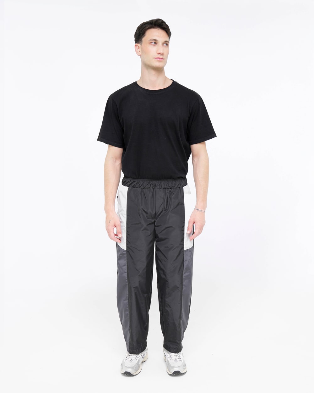 PANTALONE BAGGY IN NYLON TECNICO