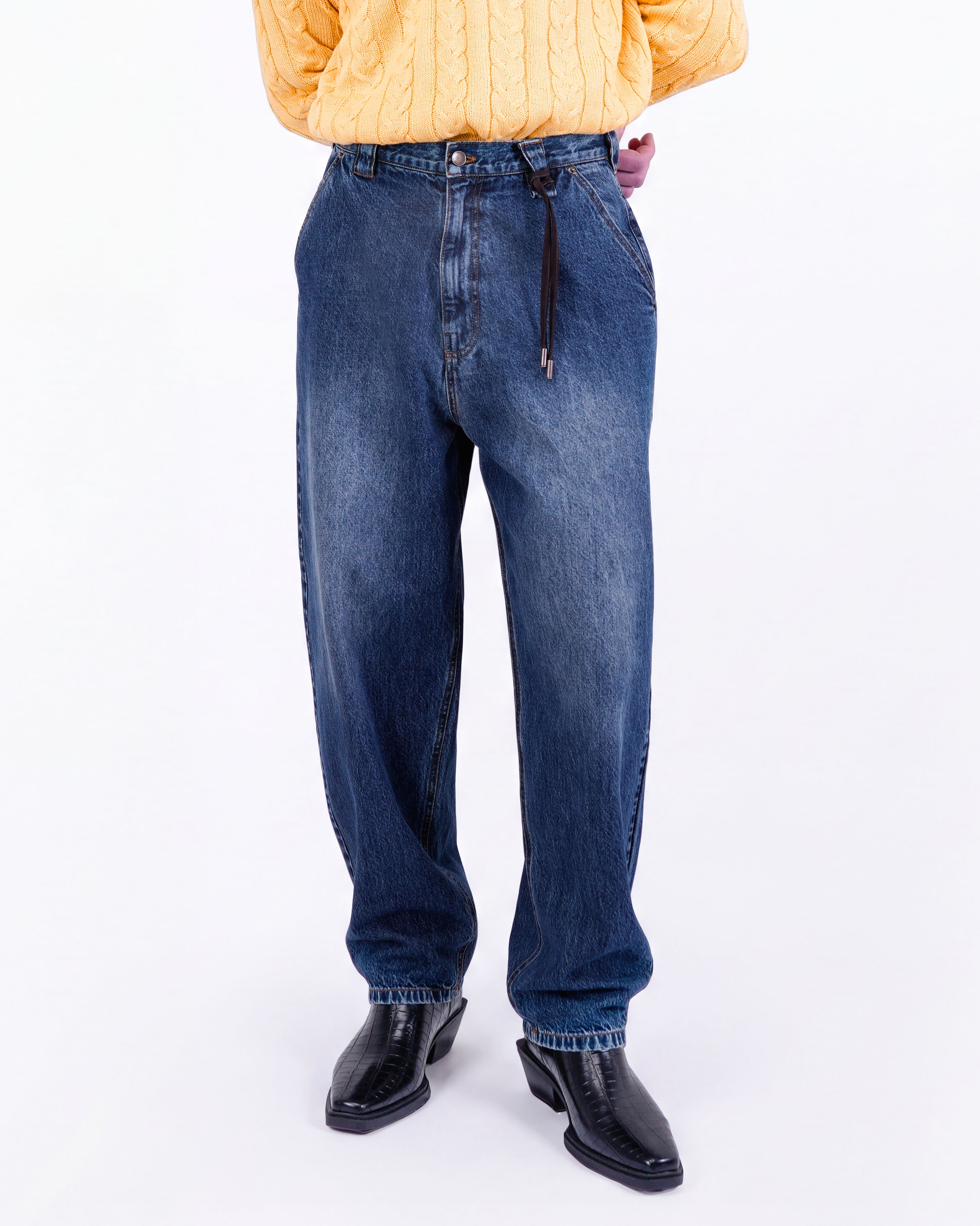 JEANS WIDE LEG CON DETTAGLI IN CAMOSCIO